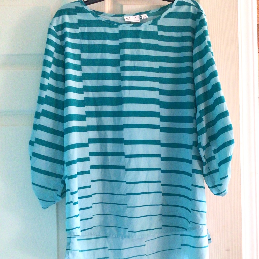 Small blue top